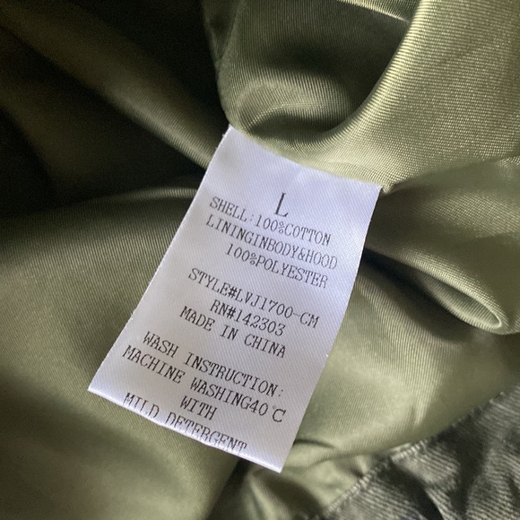 Fashionomics Camo Denim Utility Vest - Picture 15 of 15